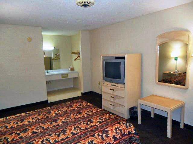 Red Roof Inn St George, Sc St. George Room photo